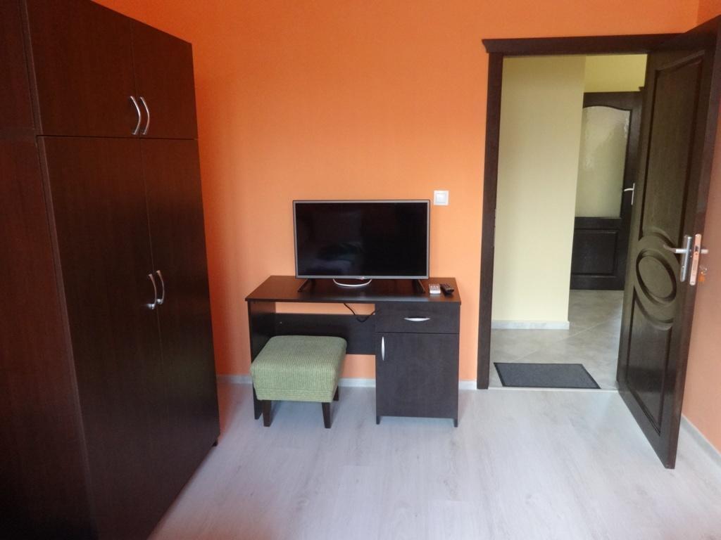 Guest House Karaulanov Elhovo  Εξωτερικό φωτογραφία